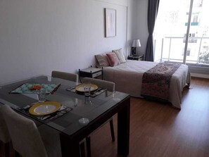 1 bedroom, WiFi, bed sheets - Complete and modern apartment in San Telmo. (San Telmo)