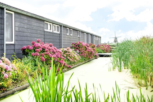 Semi-detached apartment in a rural setting