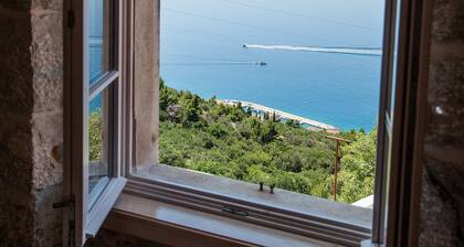 Roko Vintage- Holiday Home-Villa with pool-Podgora-Makarska