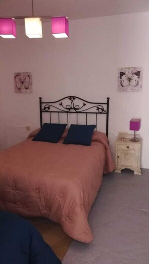 2 quartos, Wi-Fi, roupa de cama