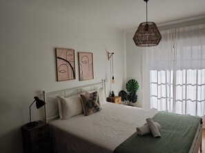 2 bedrooms, in-room safe, desk, soundproofing