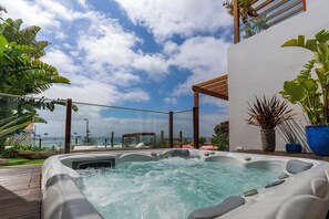 Terrace/patio - Ericeira Sea View-large family home 5 minutes' walk from the beach (Ericeira)