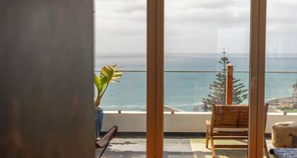 Ericeira Sea View-large family home 5 minutes' walk from the beach