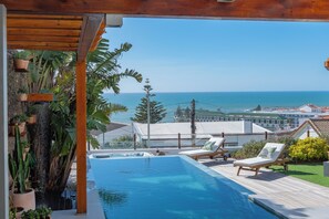 Piscina externa