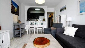 Unclassified image, 5 of 37, button - SUITUR APARTMENT SOHAIL FUENGIROLA (Fuengirola)