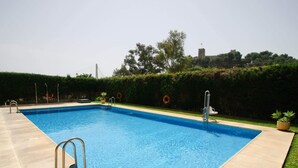 Unclassified image, 4 of 37, button - SUITUR APARTMENT SOHAIL FUENGIROLA (Fuengirola)