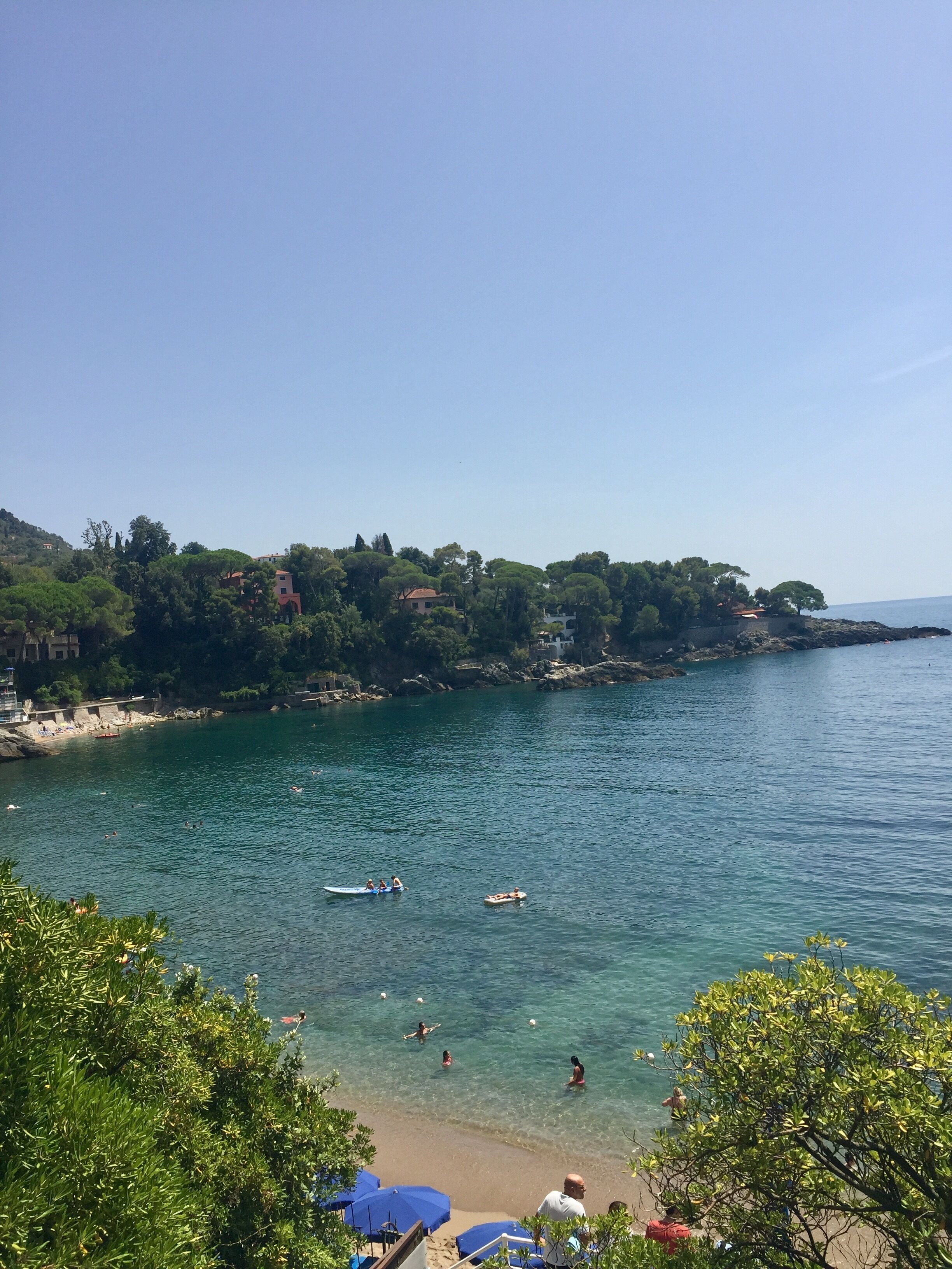 Beach nearby, sun loungers