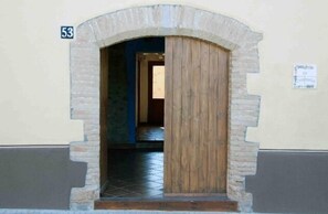 Exterior detail - Self catering Ca L'Hortènsia for 8 people (Rourell (El))