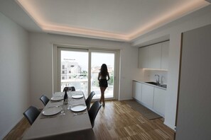 Dining - apARTments Sperlonga_t2 (Sperlonga)