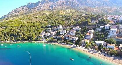 Cozy summer holiday house with a private pool and terrace