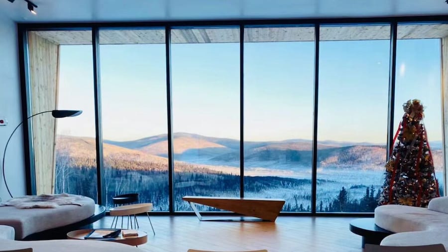 Aurora Villa