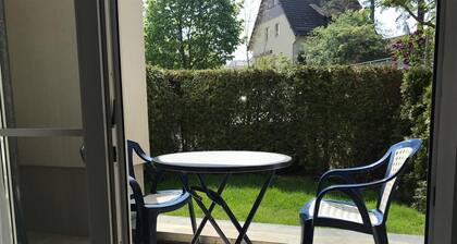 GerÀumige Ferienwohnung in zentraler und ruhiger Lage, nur 50m zum Strand