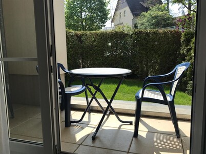 Spacious apartment in a quiet central location, only 50m to the beach