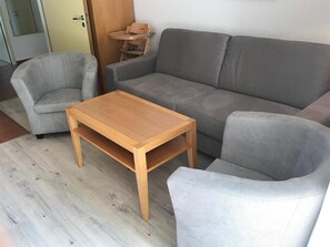 Televisio, DVD-soitin, stereot