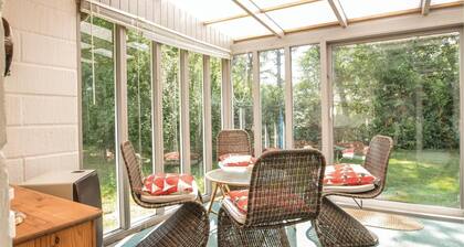 3 huonetta majoitusta Hjerm