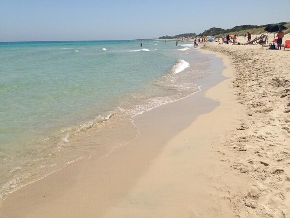 In Strandnähe, Liegestühle