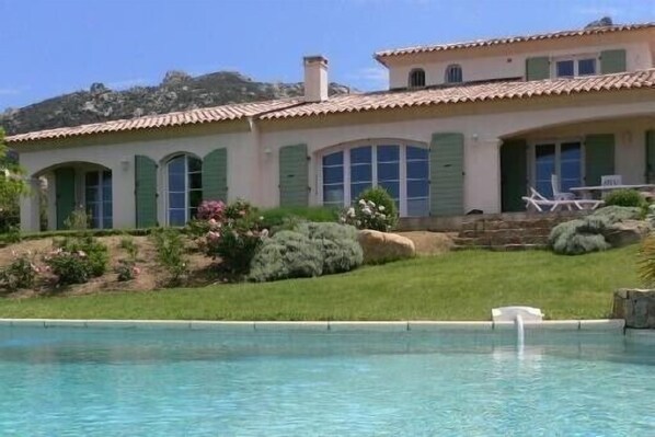 Una piscina riscaldata