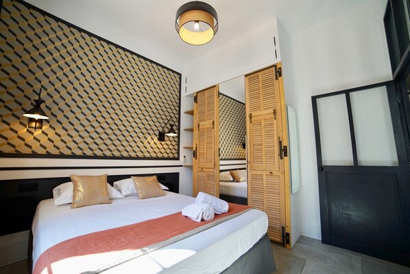 1 chambre, fer et planche Ă repasser, lit parapluie, Wi-Fi