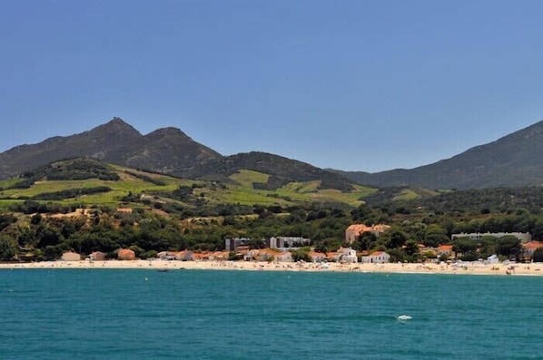 Beach nearby - Argeles Beach, T2 apartment 50 m from the sea, 300 m from HP, WIFI, CLIM (Argelès-Sur-Mer)