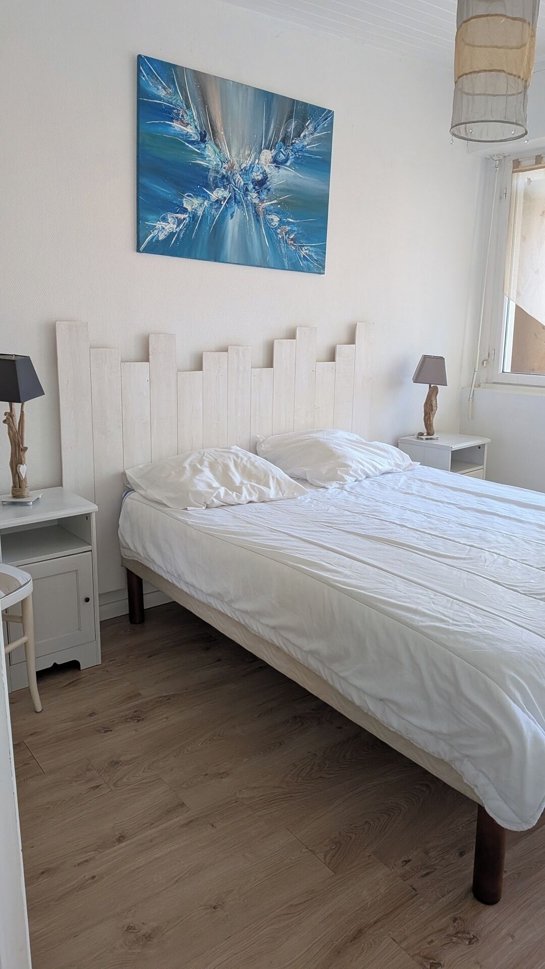 2 habitaciones, tabla de planchar con plancha y wifi gratis 