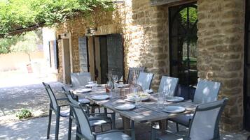 Restauration extérieure