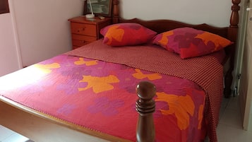 2 bedrooms