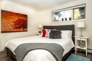 1 habitación, tabla de planchar con plancha, wifi gratis y ropa de cama 