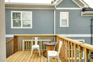 Property grounds - ★ McIver's Cozy Cottage Suite ★ Close to Downtown (Permit #11913034300) (Nashville)