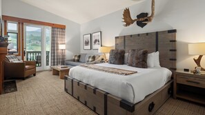 1 dormitorio, tabla de planchar con plancha, wifi y ropa de cama