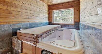 NOUVELLE LISTE! Condo au pied des pistes avec remous privé et vue panoramique