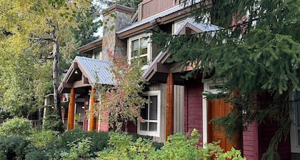 Beautiful townhouse in Whistler Village Resort