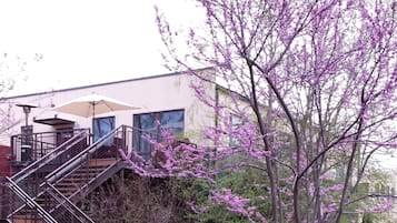 Enceinte de lâhĂ©bergement