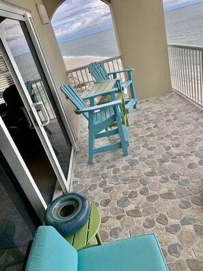 Property grounds - 12th Fl.Remodel 2021, East Wrap Ard View, 2br, Slps7; NEW one vrbo.com/2380847 (Orange Beach)