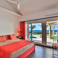 4 Schlafzimmer, Zimmersafe, Bügeleisen/Bügelbrett, Reisekinderbett