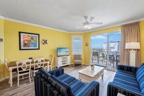 Smart TV, DVD player