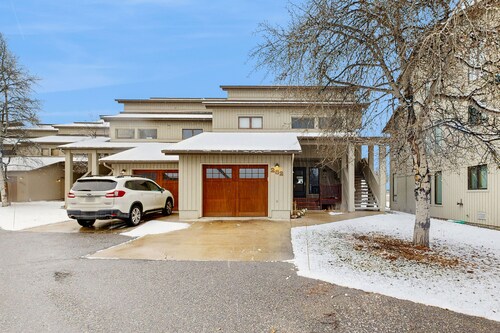 NEUE AUFLISTUNG! Hundefreundliche Wohnung mit gemeinsamem Whirlpool und Pool!