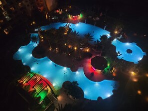 Indoor pool, outdoor pool