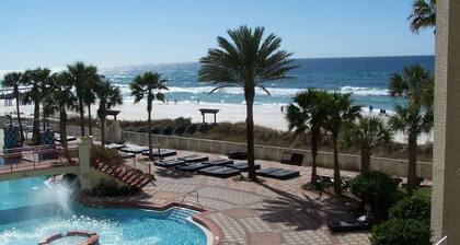 3rd Fl Luxury Beachfront w. Pysäköintipaikka 3. Fl