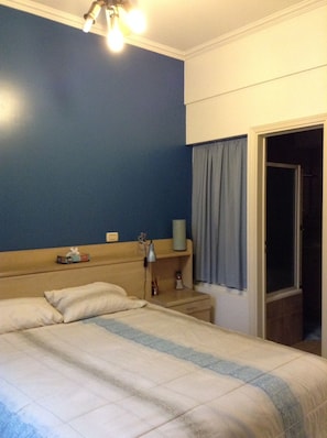 2 camere, una scrivania, Wi-Fi, lenzuola