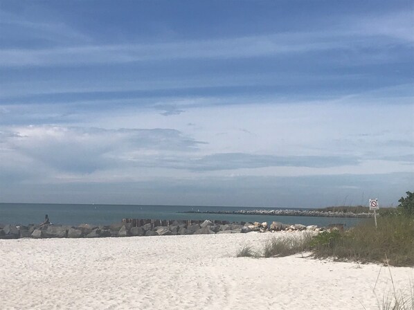 Sun loungers, beach towels