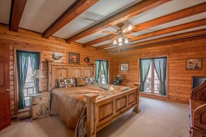 5 bedrooms, free WiFi, bed sheets