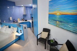 1 chambre, fer et planche à repasser, Wi-Fi, draps fournis