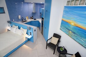 1 chambre, fer et planche à repasser, Wi-Fi, draps fournis