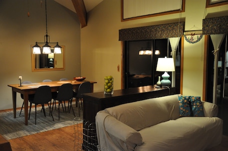 Interior. Cozy, spacious house with LAKE VIEW from ALL rooms