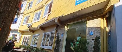 Fachada de la propiedad