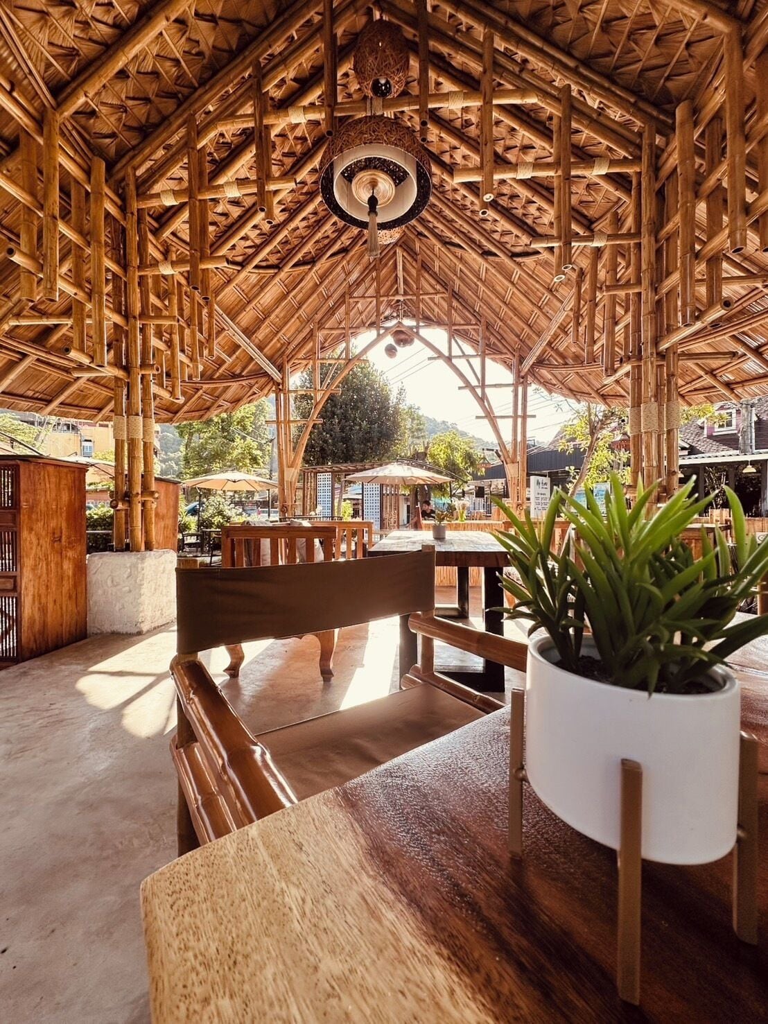 บริเวณภายนอก