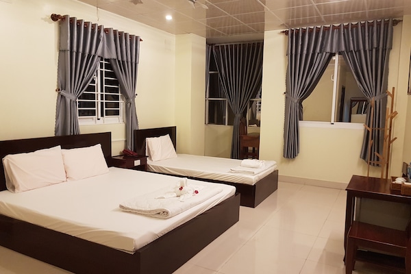 Desk, blackout curtains, soundproofing, free WiFi