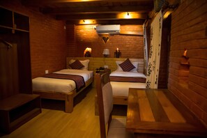 Room - Hotel Baha Restaurant and Cafe (Bhaktapur)