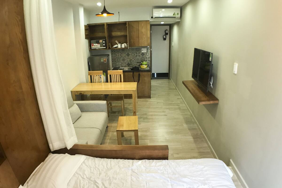 Studio Tiêu chuẩn | Bàn, bàn ủi/dụng cụ ủi quần áo, truy cập Internet không dây miễn phí