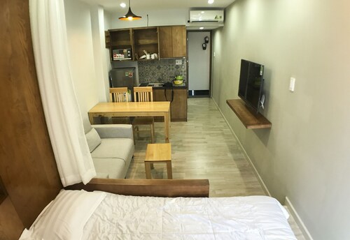 De La Casa Serviced Apartment
